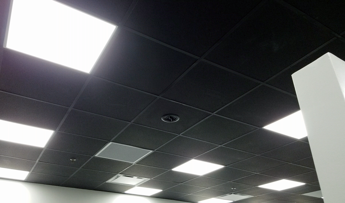 Pro Acoustics Fits A Beauty Salon With An Atlas Sound FAP40T Ceiling Loudspeaker System