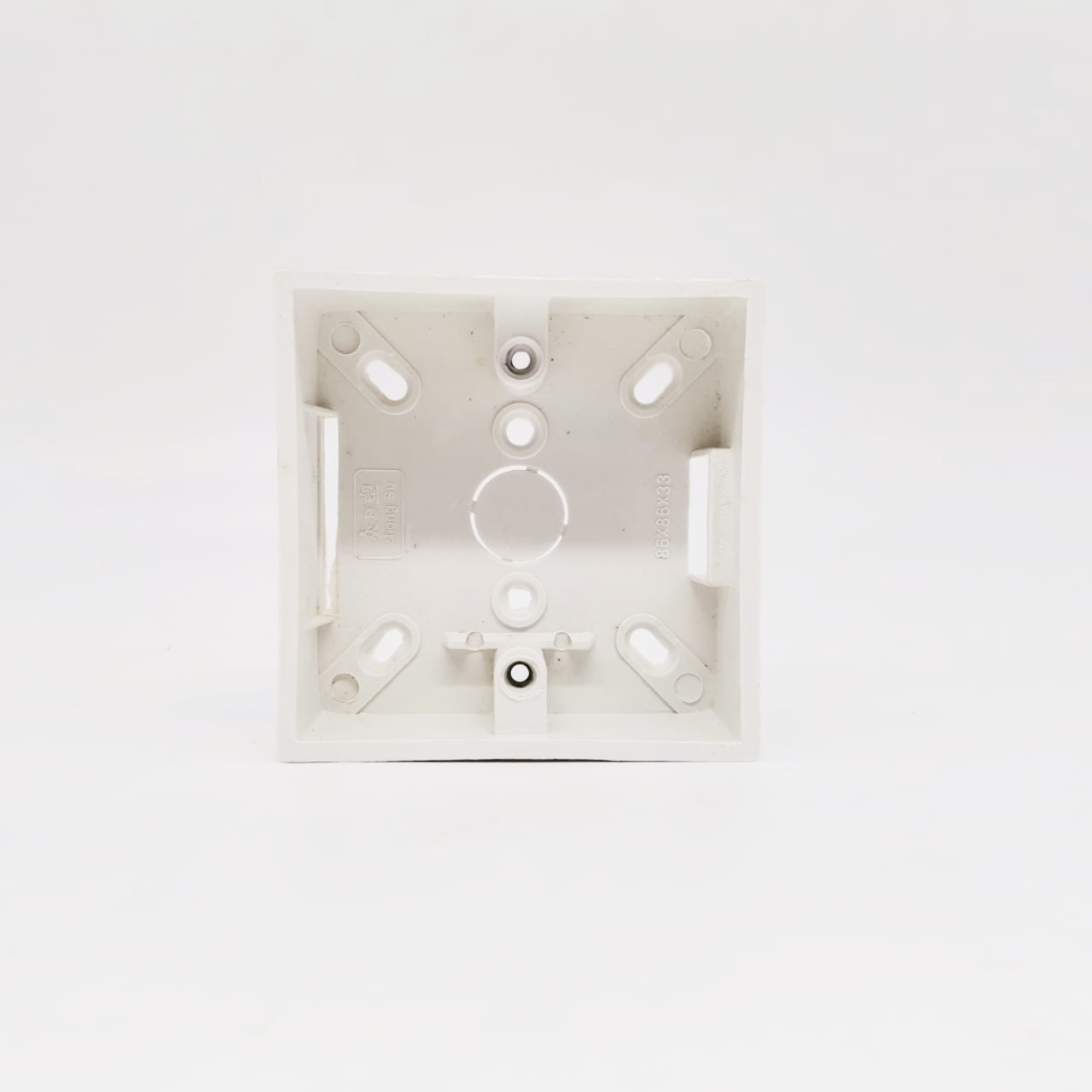 3 x 3 plastic box Clearance