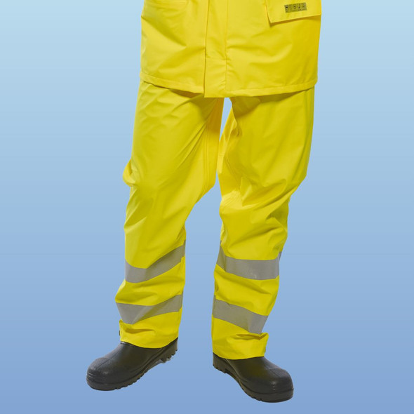  FR43YERL Portwest FR43 Sealtex Flame Resistant Hi-Vis Lime Rain Pants