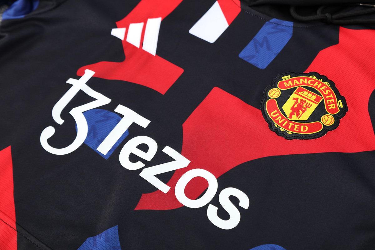 Manchester United 24/25 Men's Pre-Match Hoodie Tracksuit