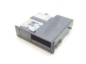 MODUL ROZHRANIA CITACKY MEDII V AUDI Q7 4L 4E0035785 MODUL ROZHRANIA CITACKY MEDII V AUDI Q7 4L 4E0035785