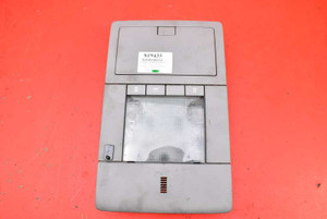PREDNE INTERIEROVE SVETLO 13157639 OPEL VECTRA C LIFT 05-09 PREDNE INTERIEROVE SVETLO 13157639 OPEL VECTRA C LIFT 05-09