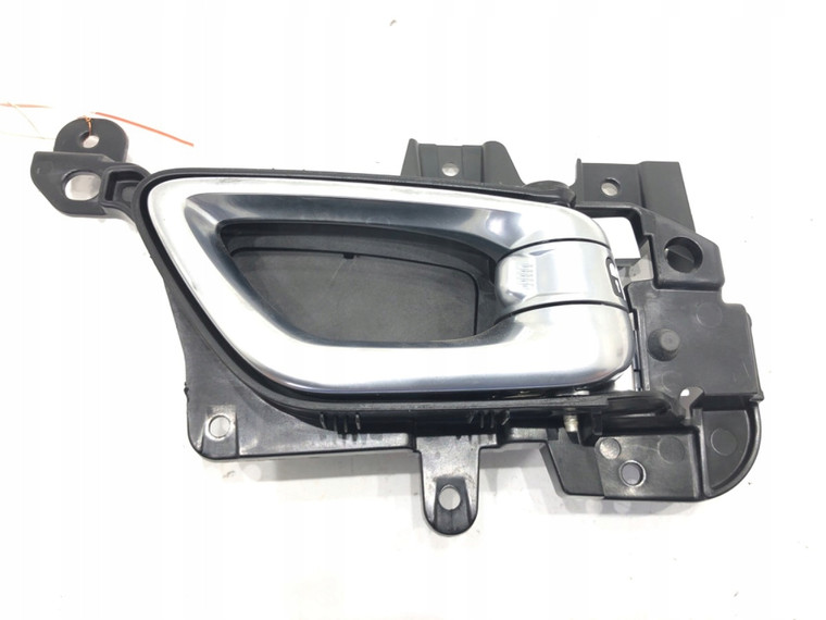 VNUTORNA KLUCKA PRAVA ZADNA JEEP COMPASS MP SUV KLUCKA (Y99X8)