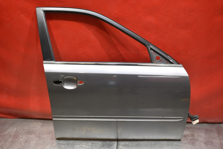 PRAVE PREDNE DVERE KIA MAGENTIS 2 II 06-08