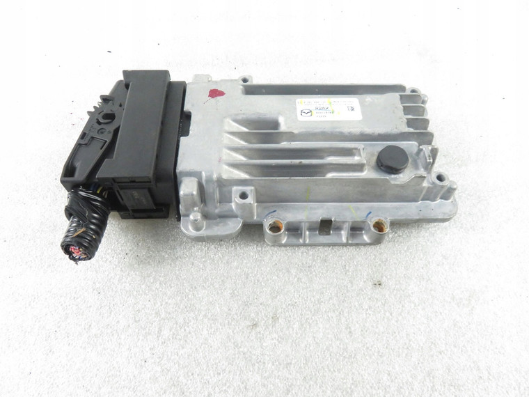 REGULATOR ADBLUE MAZDA CX-7 2.2 MZR-CD AWD - R2AA 0281020137 R2AX18701F