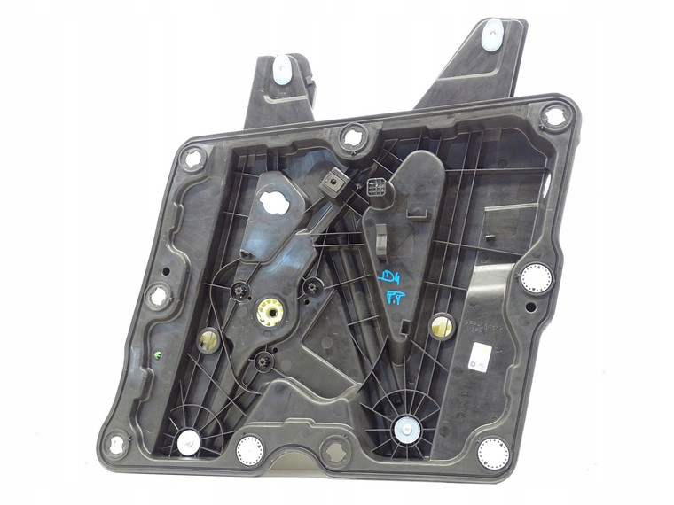 MECHANIZMUS PRAVYCH PREDNYCH DVERI VW ID.3 10A837402C (M7I29)