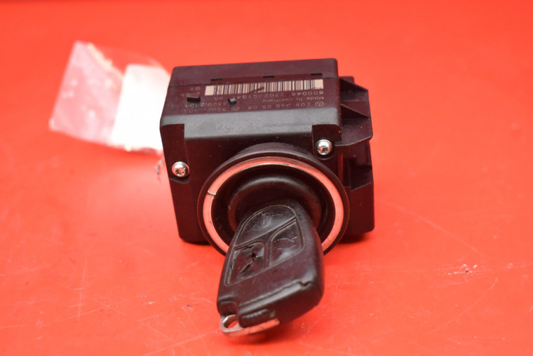 KLUC OD ZAPALOVANIA 2095450508 MERCEDES C-CLASS W203 2.2 CDI 122 KM 00-04