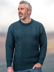 Men's Cable Knit Crew Neck Aran Wool Sweater - Blackwatch