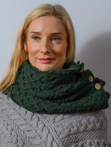 Aran Snood Scarf with Buttons - Army Green