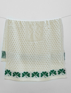 Medium Merino Shamrock Throw - White