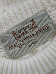 Cable Knit Crew Neck Aran Wool Sweater‎