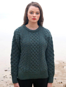 Women's Heavyweight Traditional Aran Wool Sweater - Moss Green