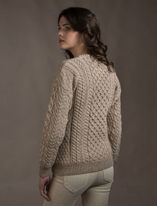 Women's Merino Aran Sweater - Wicker