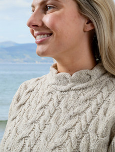 Wool Cashmere Aran Horseshoe Cable Sweater‎‎‎‎
