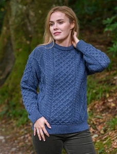 Cable Knit Crew Neck Aran Wool Sweater - color: Caspian