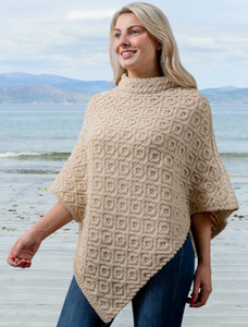 Hawthorn Pattern Aran Poncho - Oatmeal
