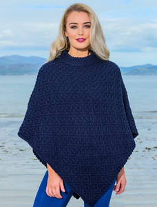 Hawthorn Pattern Aran Poncho - Navy