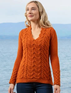 Wool Cashmere Cable V-Neck Sweater - Terracotta