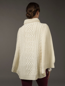 Super Soft Poncho Rib Neck - White