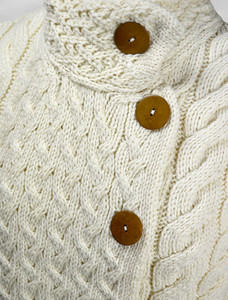 Super Soft Trellis and Cable Cardigan - Detail