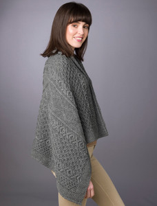 Aran Buttoned Wool Poncho - Grey