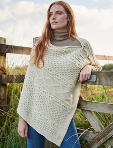 Aran Buttoned Wool Poncho - Natural White