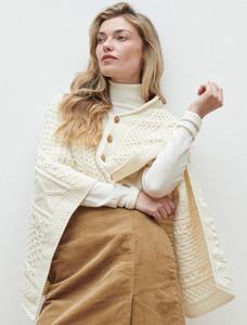 Aran Buttoned Wool Poncho - Natural White