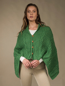 Aran Buttoned Wool Poncho - Kiwi