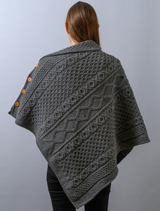 Aran Buttoned Wool Poncho - Grey