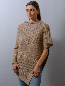 Aran Buttoned Wool Poncho - Wicker