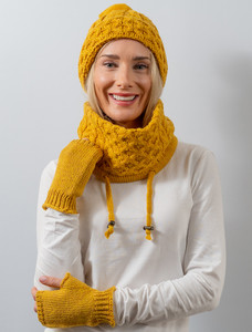 Honeycomb & Cable Hat with Pom Pom - Sunflower Yellow