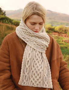 Aran Plaited Scarf - White/Parsnip