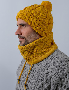 Honeycomb & Cable Hat with Pom Pom - Sunflower Yellow