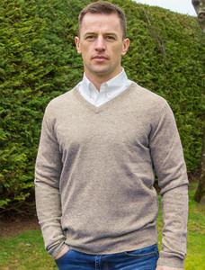 Mens Lambswool V-Neck Sweater - Chinchilla