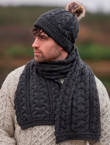 Men's Merino Cable Hat - Charcoal