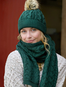 Ladies Merino Cable Scarf - Cedar