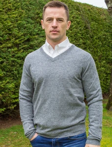 Mens Lambswool V-Neck Sweater - Stracciatella