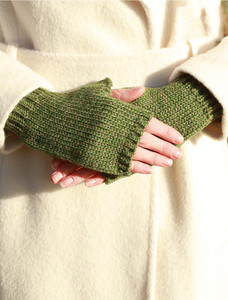Super Soft Finger-less Mittens - Meadow Green