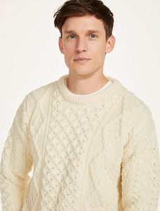Men's Traditional Aran Wool Crew Neck Sweater - White