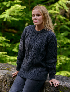 W​om​ens Aran C​r​ew N​eck Sweat​er - Charcoal