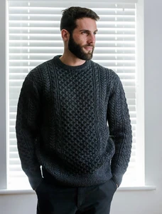 Lugh Merin​o Aran Sweater -Charcoal