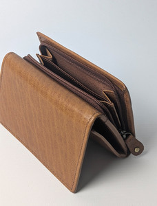Irish Leather Trifold Purse - Tan