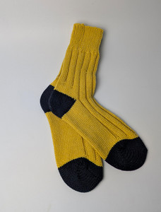 Knitted Tip Socks Yellow &  Dark Green 