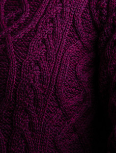 Lúnasa Luxury Merino Sweater - Very Berry