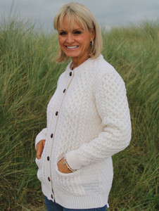 Merino Cable Knit Lumber Cardigan - Natural white