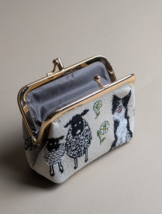 Frame Purse Sheep & Dog