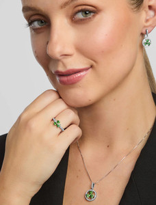 Green Crystal Shamrock Sterling Silver Ring