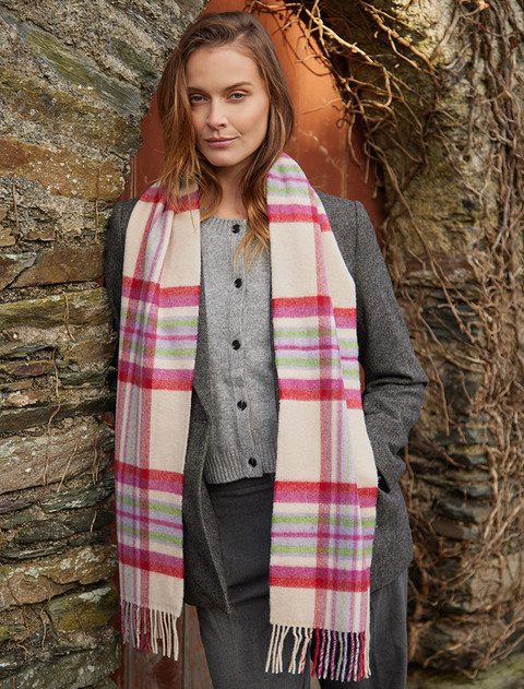 Narrow Lambswool Plaid Scarf - Berries and Cream