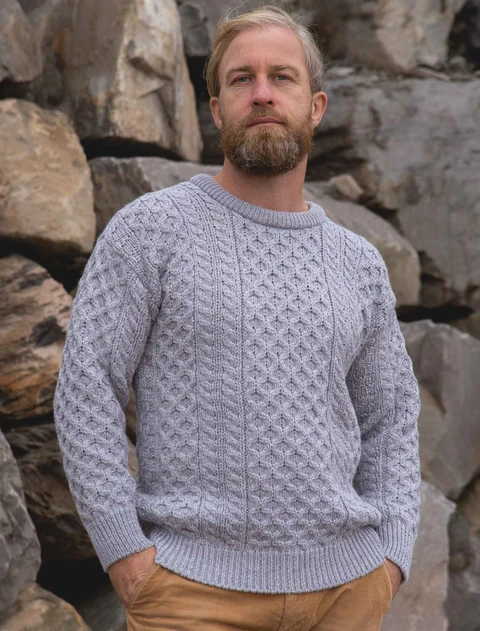Mens Dún Aonghasa Heavyweight Aran Wool Sweater - Soft Grey