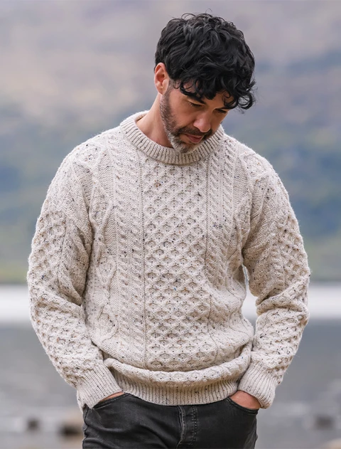 Men's Cable Knit Crew Neck Aran Wool Sweater - White Fleck